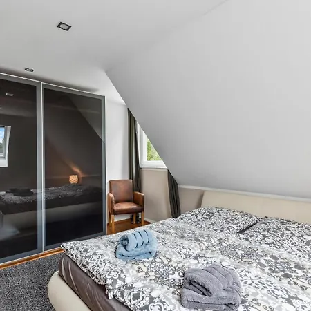 Beautiful In Warnemuende With Kitchen Holiday home *
